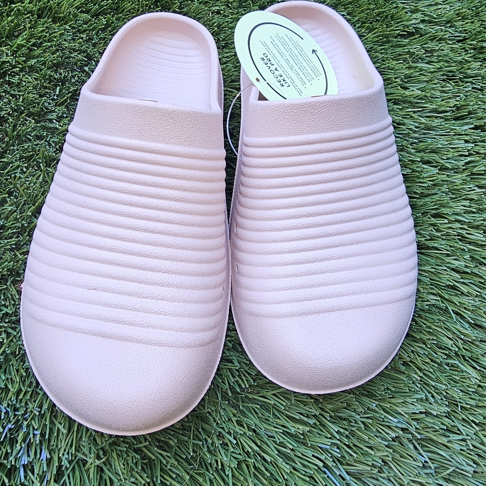 Women Ryka Clogs